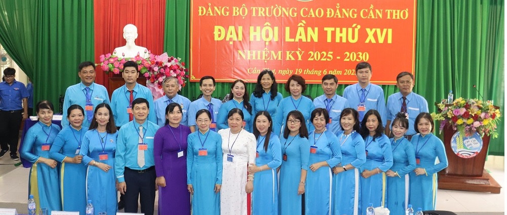 slide Đảng ủy