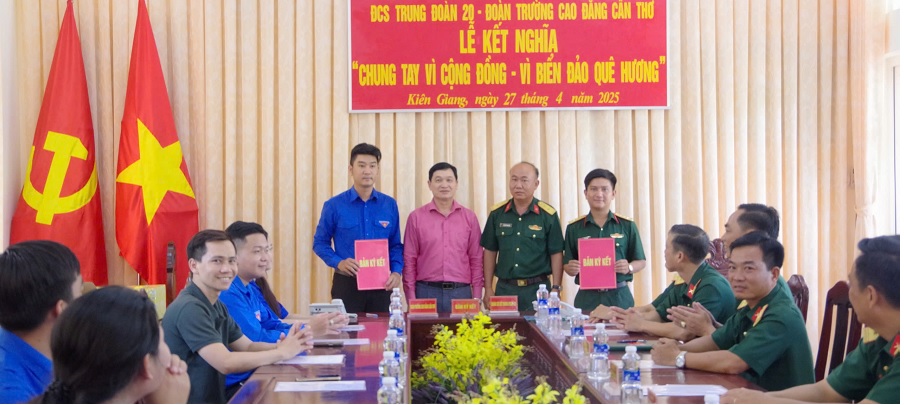 slide Đảng ủy